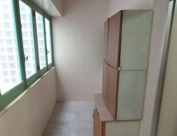 Piso en venta en Ensanche-Diputación