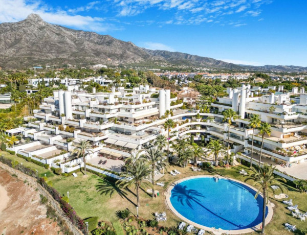 Piso en venta en Urbanización Lomas de Marbella Club, 96