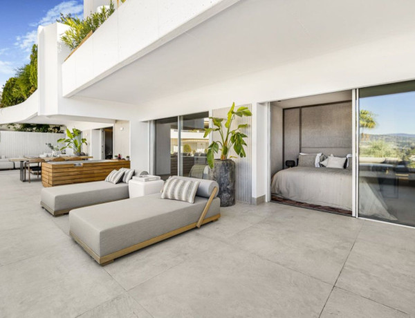 Piso en venta en Urbanización Lomas de Marbella Club, 96