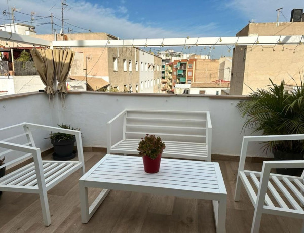 Piso en venta en calle Espronceda