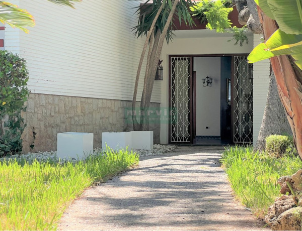 Casa o chalet independiente en venta en avenida Ferrandis Salvador, 123