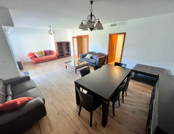 Piso en venta en Ramon y Cajal, 5