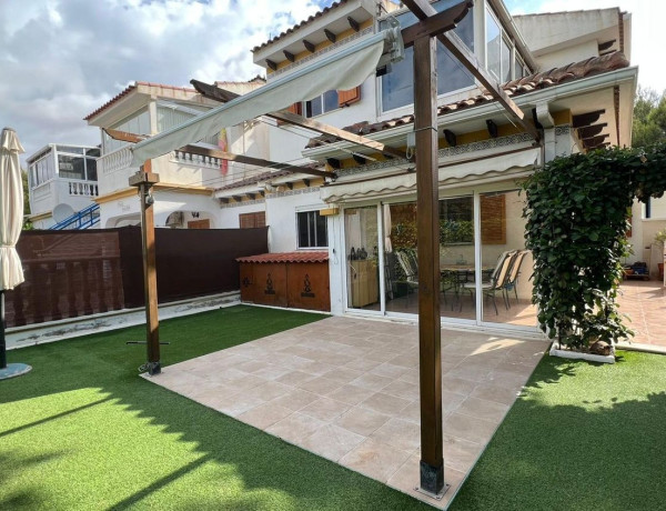 Chalet adosado en venta en Orihuela Ciudad