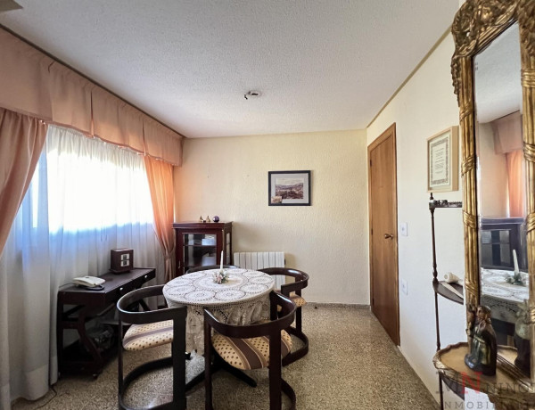 Piso en venta en Zona Hospital-Plaza del Real