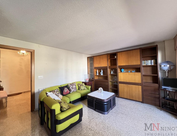 Piso en venta en Zona Hospital-Plaza del Real