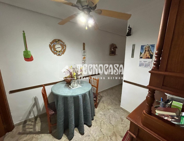 Chalet adosado en venta en San Jose de la Rinconada