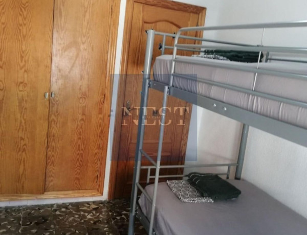 Piso en venta en Colonia Requena - Virgen del Carmen