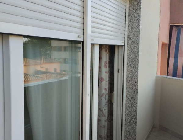 Piso en venta en calle Camilo José Cela, 5