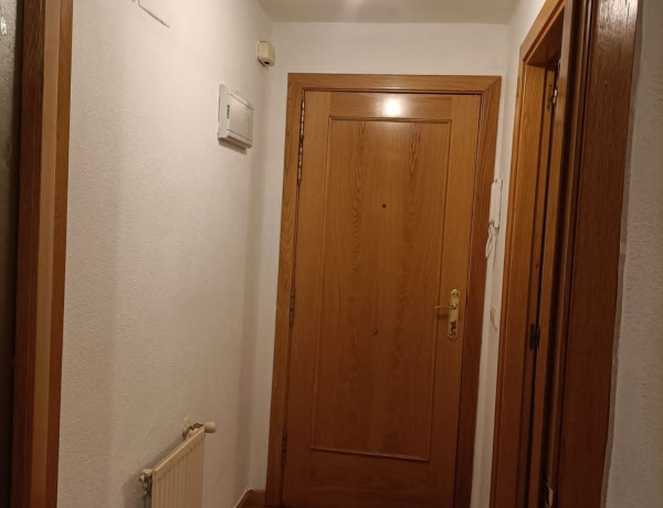 Piso en venta en calle Rio Narcea, 10