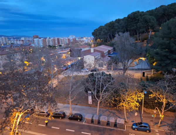 Ático en venta en paseo de Fabra i Puig