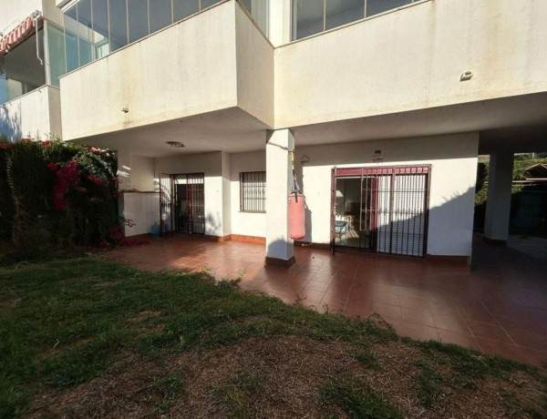 Piso en venta en calle Granate De Riviera, 2