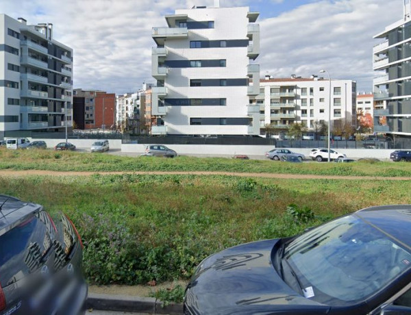 Alquiler de Piso en calle Josep M Pagès Vicens, 2