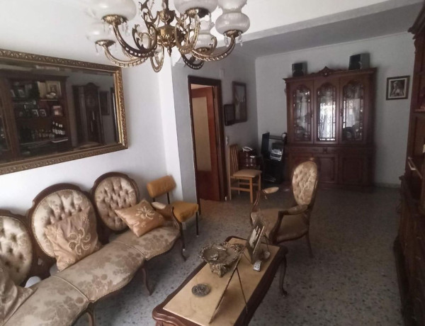 Casa o chalet independiente en venta en Casco Histórico - Ollerías - Marrubial