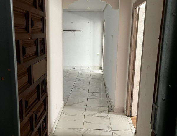 Piso en venta en calle de la Mare de Déu de Montiel, 21