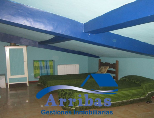 Casa de pueblo en venta en Urb. Casco Urbano, Escalona