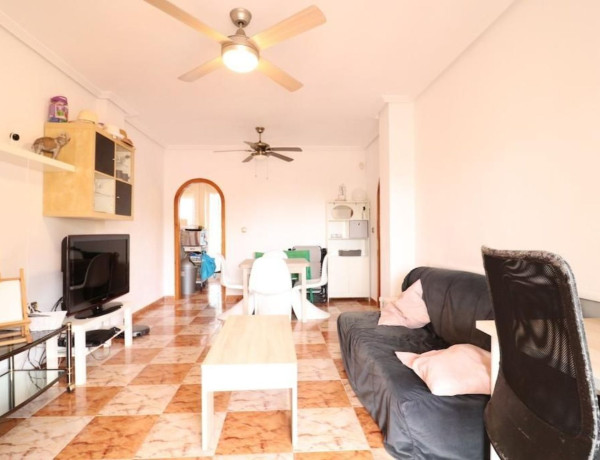 Piso en venta en avenida Torrevieja Mz II