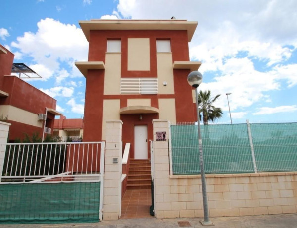 Casa o chalet independiente en venta en calle Cabo Prior