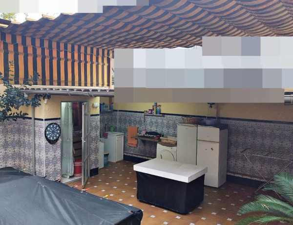 Casa o chalet independiente en venta en Miralbaida - Parque Azahara