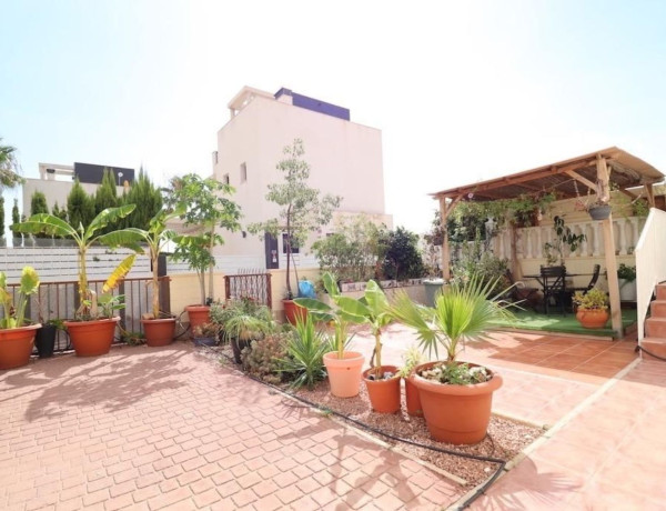 Casa o chalet independiente en venta en calle Cabo Turiñan