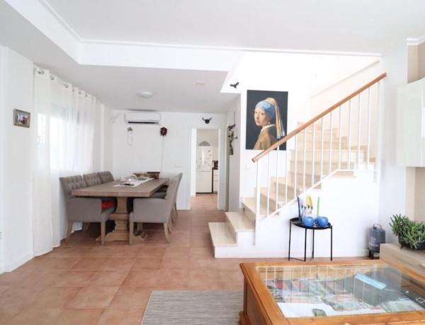 Casa o chalet independiente en venta en calle Cabo Turiñan