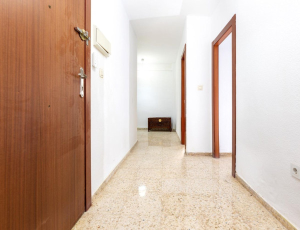 Piso en venta en avenida Andalucía, 111111