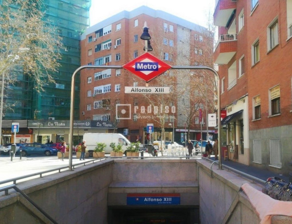 Garaje en venta en calle de Luis de Salazar