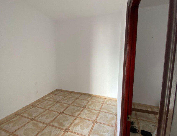 Piso en venta en La Caleta - La Viña