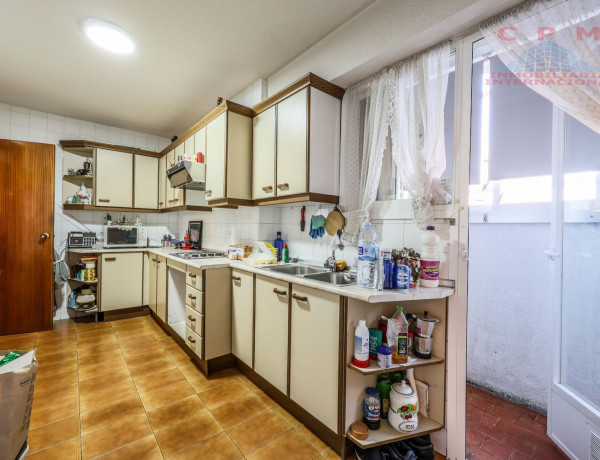 Piso en venta en Apóstol Santiago