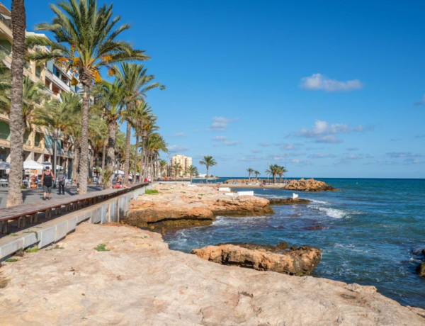 Piso en venta en Las Piscinas Naturales