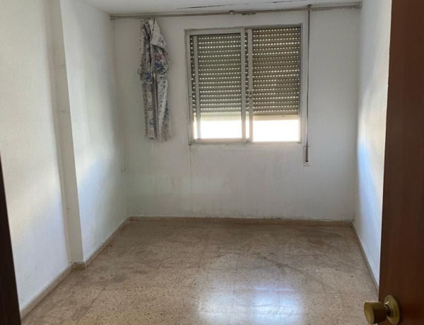 Piso en venta en calle de Daimús, 23