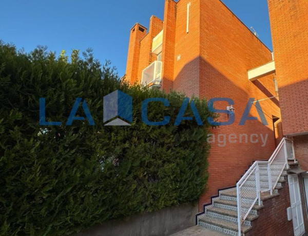 Casa o chalet independiente en venta en Alcalde L. Uruñuela - Palacio de Congresos