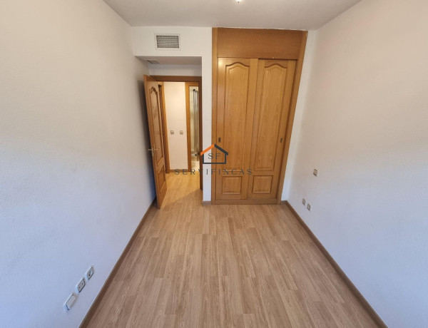 Piso en venta en calle de Tomás Bretón, 56