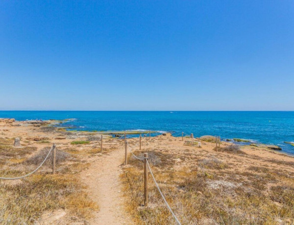 Piso en venta en Cabo Cervera