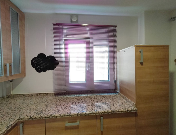 Piso en venta en calle Pintor Soriano Quiros, 20