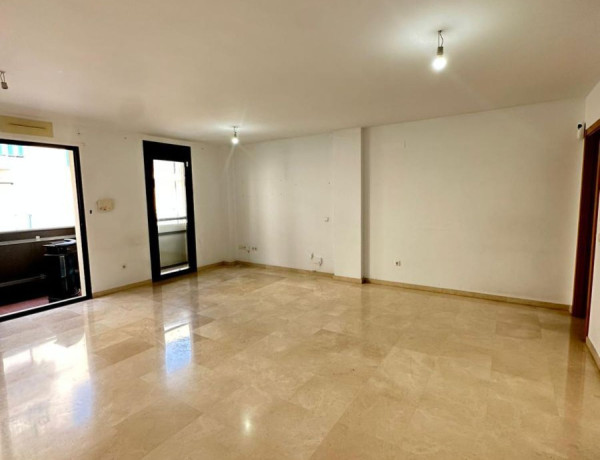 Piso en venta en calle Córdoba, 1