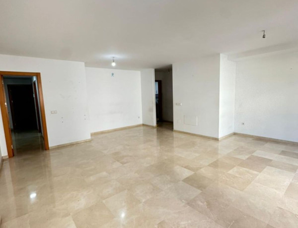 Piso en venta en calle Córdoba, 1