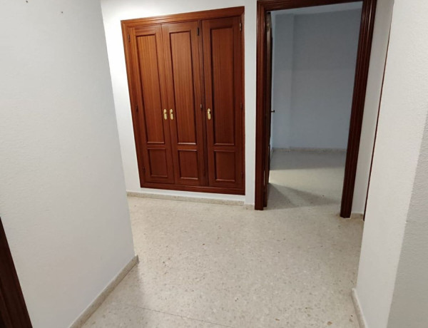 Piso en venta en avenida Ricardo Carapeto Zambrano s/n