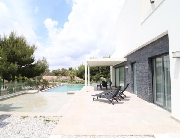 Casa o chalet independiente en venta en Las Colinas Golf