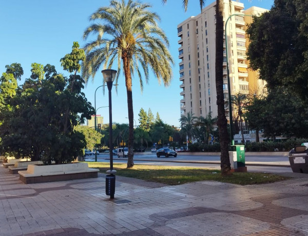 Piso en venta en avenida de andalucia