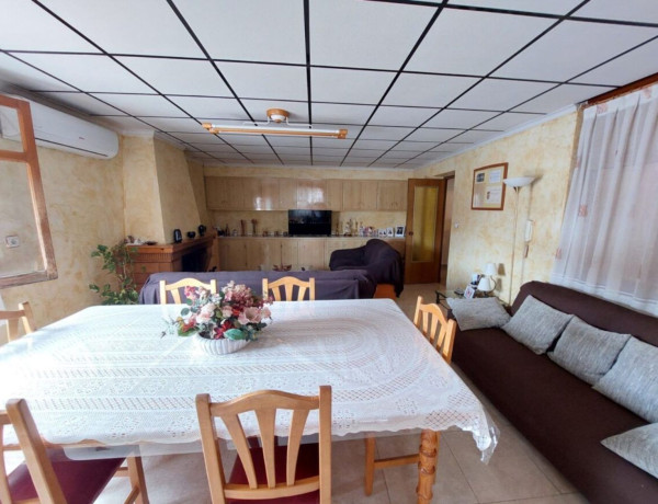 Casa de pueblo en venta en Orihuela Ciudad