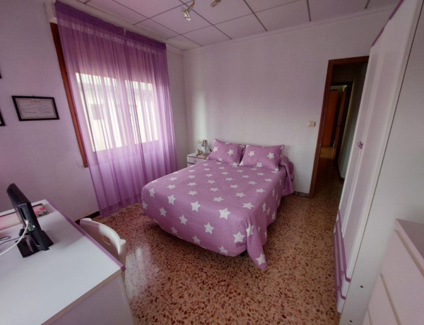 Casa de pueblo en venta en Orihuela Ciudad