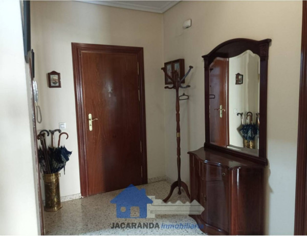 Piso en venta en avenida los Pinos