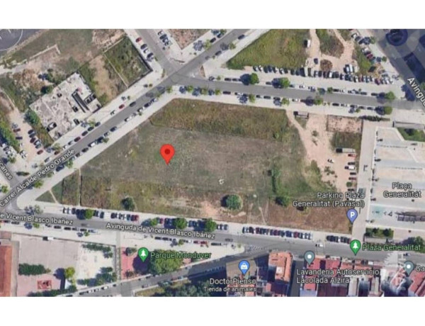 Terreno en venta en calle Alcalde Pedro Grande