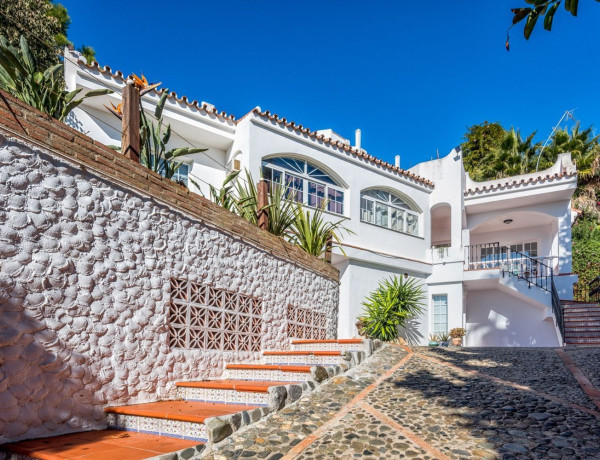 Alquiler de Casa o chalet independiente en calle escorpio