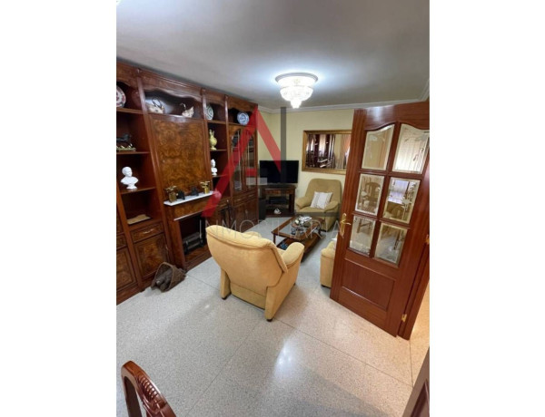 Chalet pareado en venta en calle Maestro Don Linos Muñoz de Pedro, 6