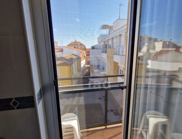 Piso en venta en Villares de la Reina