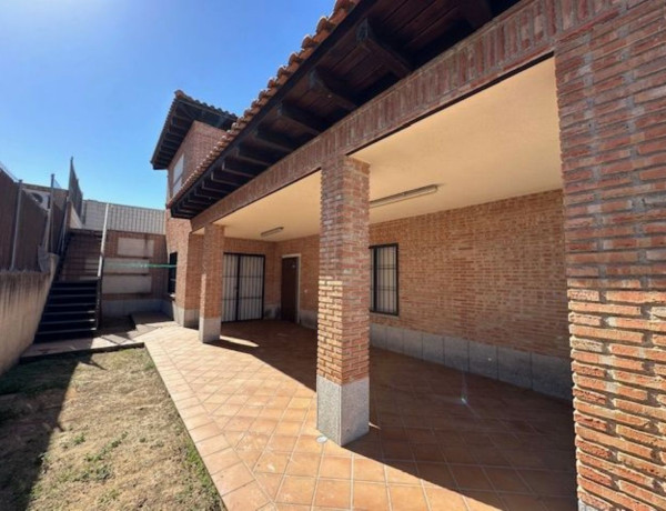 Casa de pueblo en venta en Méntrida