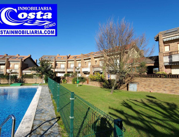 Chalet adosado en venta en calle el Juncal