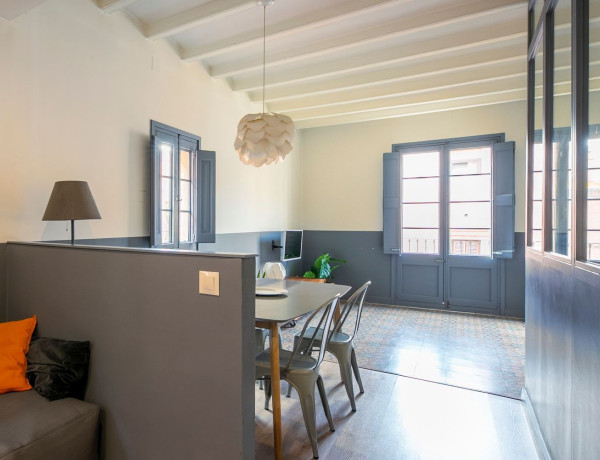 Piso en venta en calle de Sant Antoni Abat, 23