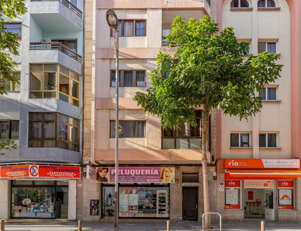 Piso en venta en calle León y Castillo, 173